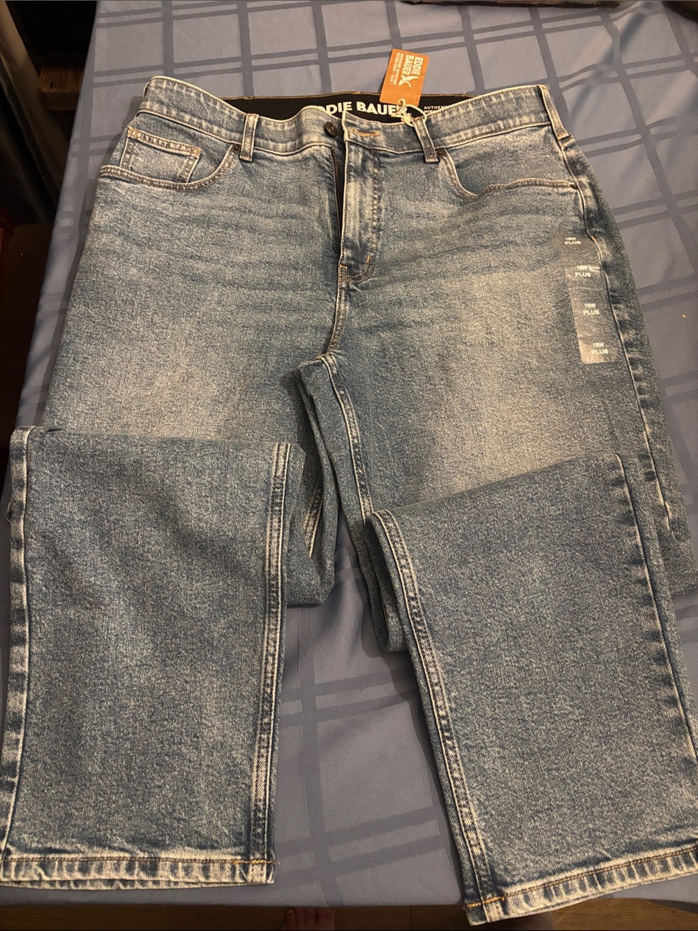 Eddie Bauer Women’s Light Wash Straight Jeans
